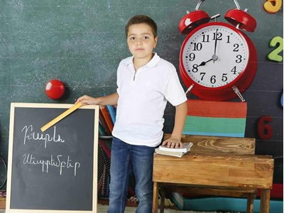 Մկրտիչ Հախնազարյան