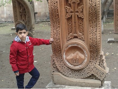 Արազ Վարդանյան