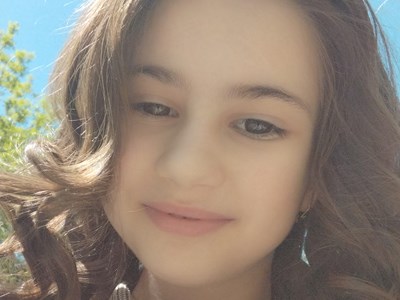 Կարապետյան Իզաբելլա