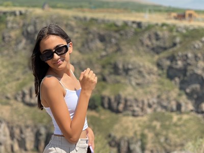 Յանա Ղազարյան