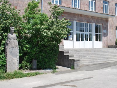 Նունե Գալստյան