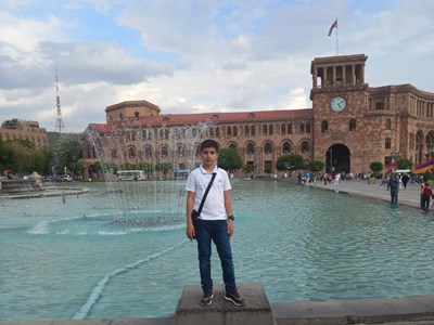 Արամ Խաչիկյան