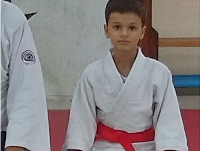 ԴԱՎԻԹ Մկրտչյան